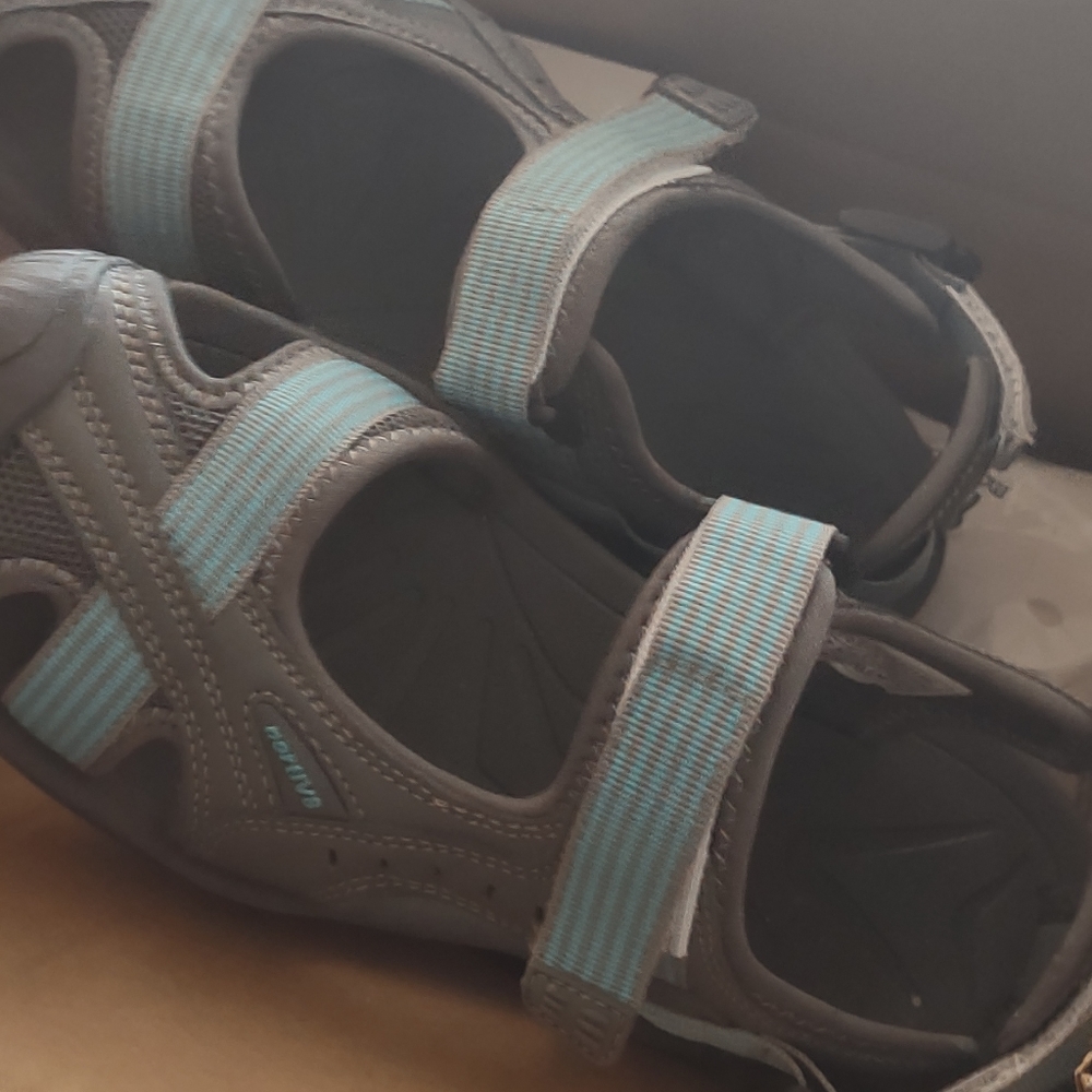 Athletic sandals - Picture 5 of 7